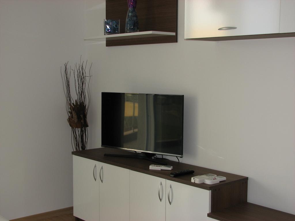 Two-Bedroom Apartment Donika Zarewo Exterior foto