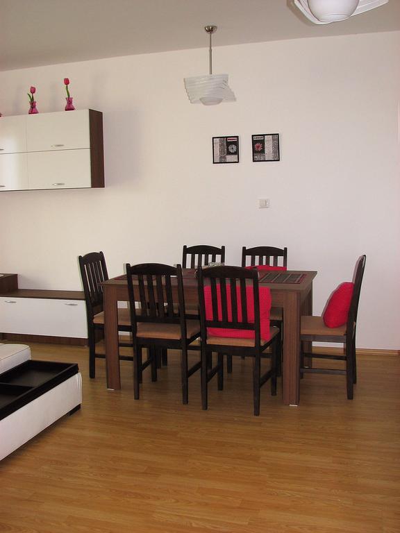 Two-Bedroom Apartment Donika Zarewo Exterior foto